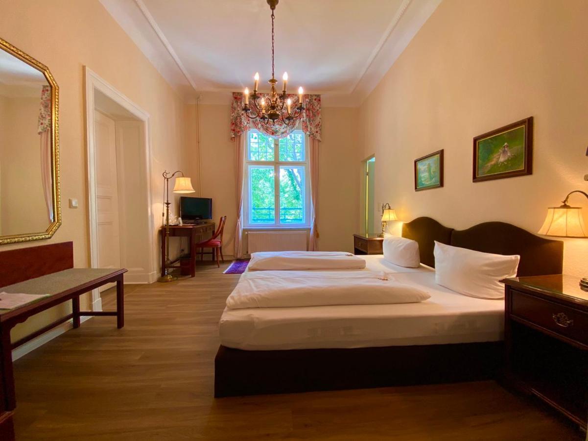 Hotel Kronprinz Фалькензе Екстер'єр фото