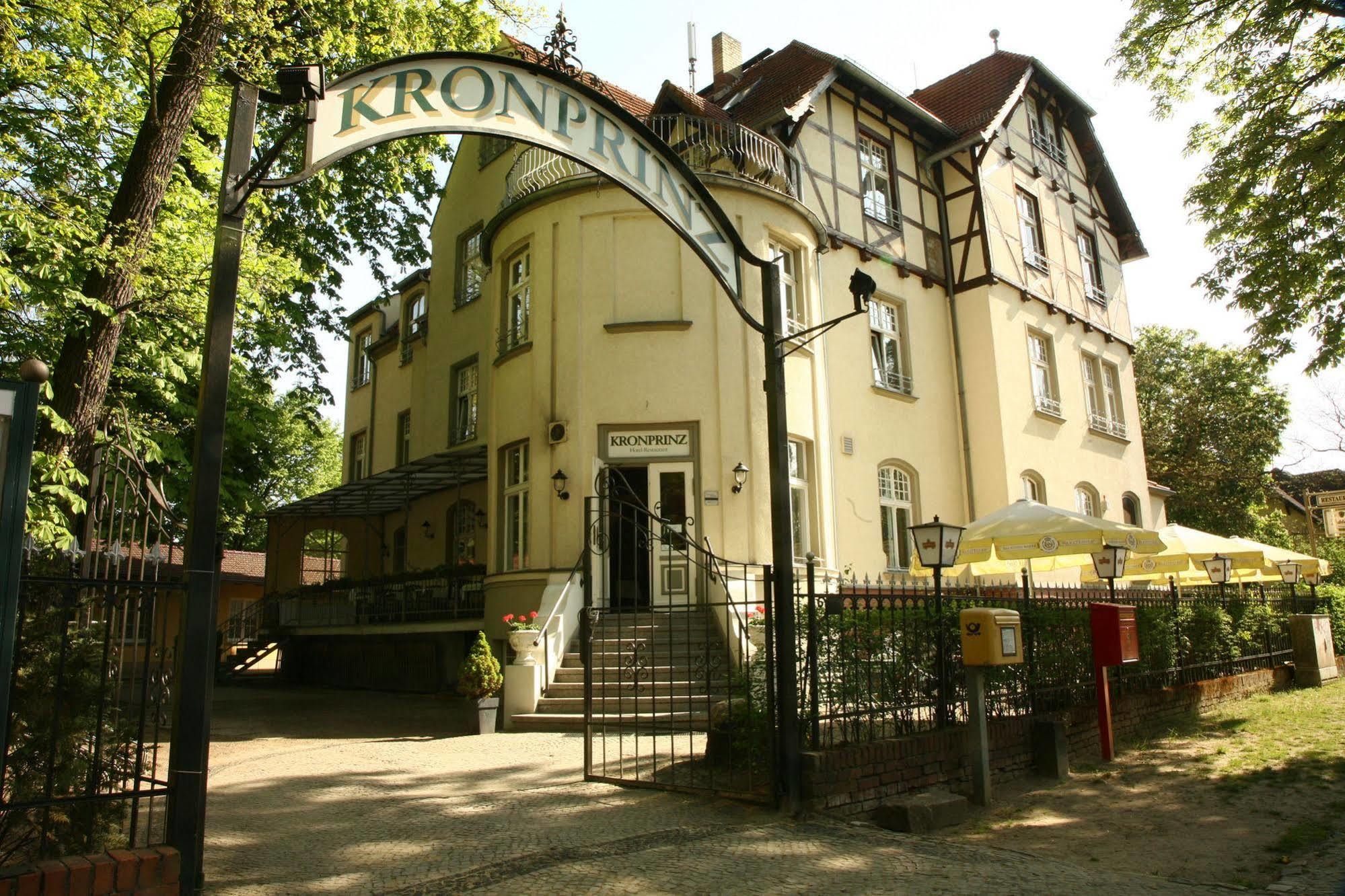 Hotel Kronprinz Фалькензе Екстер'єр фото